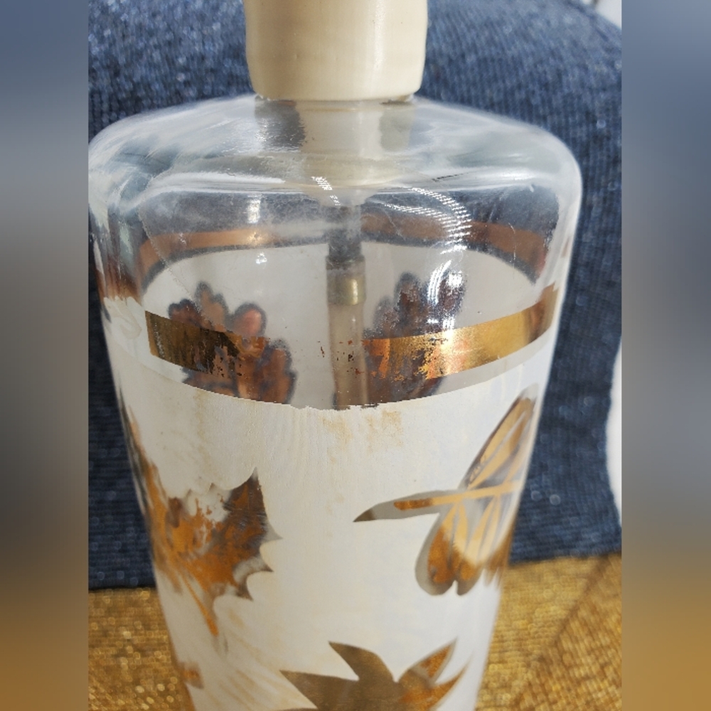 1960s Aldon 32 Ounce Gold Leaf Bar Shot/ Seltzer Dispenser Decanter MCM (LT1)